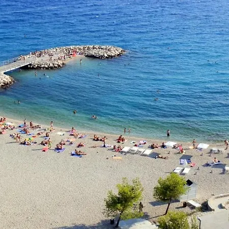 With Wifi - 15046 Apartment Split